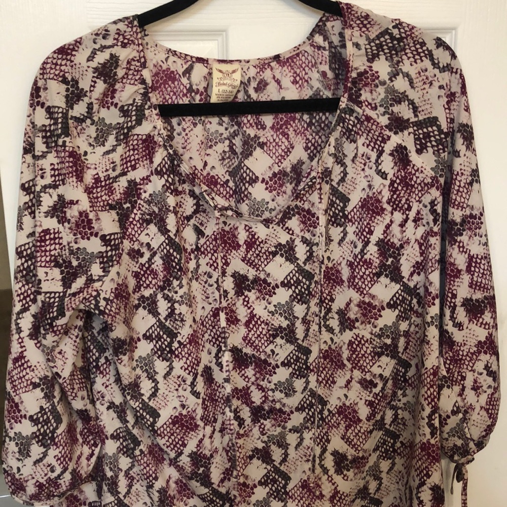 Faded Glory mauve and grey top